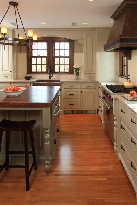 traditional tudor kitchen